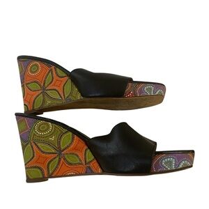 Sam & Libby Vibrant  Slip on Wedge Sandals. 
Size 9
